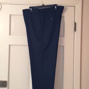 Haggar Men’s dress pants Navy 40x29 NICE
